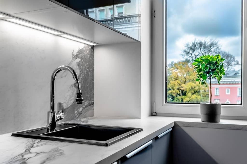 Koszykowa Suite - Apartament W Centrum Warszawy! Warszawa Eksteriør bilde